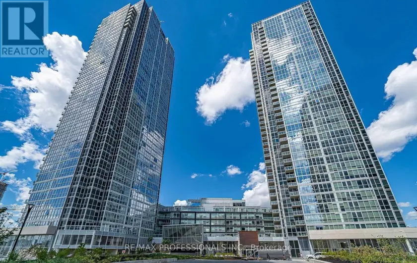Apartment at 2916 HIGHWAY 7 ROAD, Vaughan