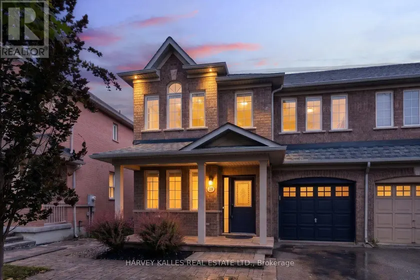 Semi-Detached/Link at 19 STARR CRESCENT, Aurora