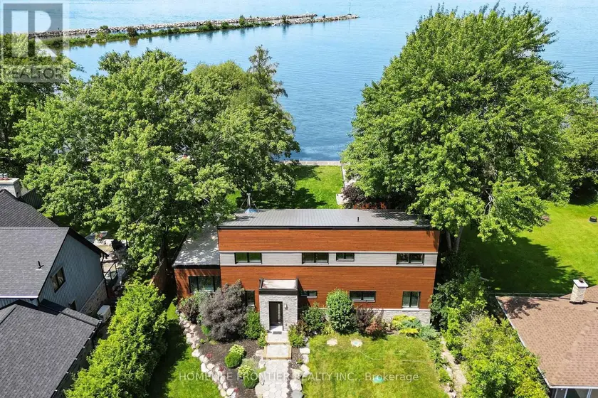 Detached at 44 IRVING DRIVE, Georgina