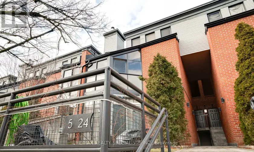Townhouse at TH5 - 100 ARBORS LANE, Vaughan