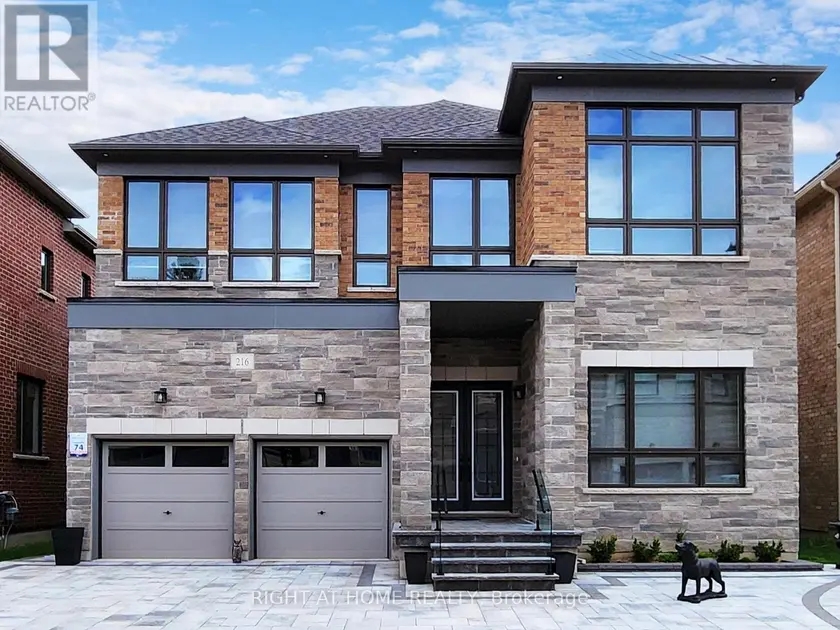 Detached at 216 SUNSET VISTA COURT E, Aurora