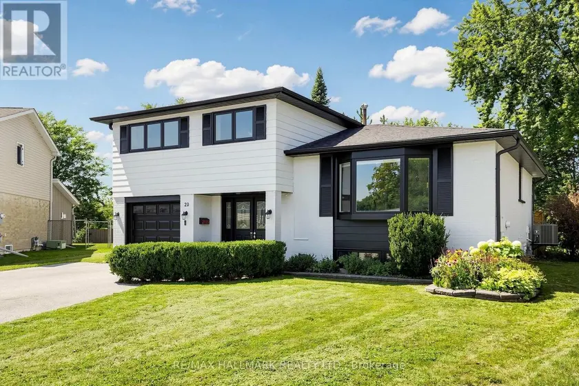 Detached at PART 1 - 20 OAK COURT, Aurora