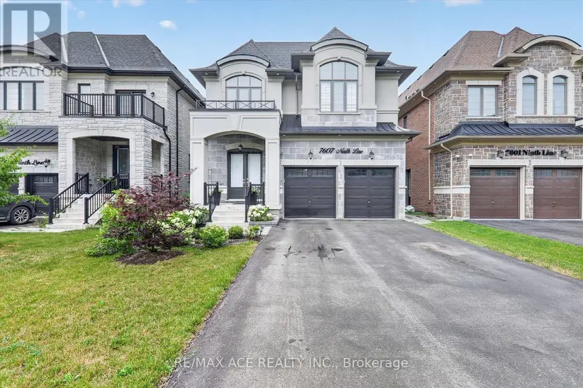 Detached at 7607 NINTH LINE, Markham