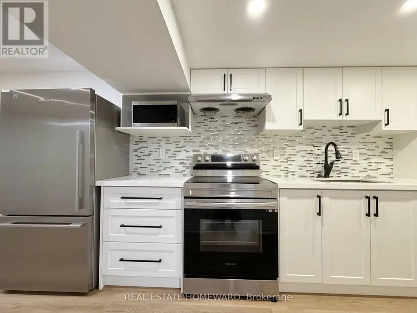Detached at 60 ATTRIDGE DRIVE, Aurora