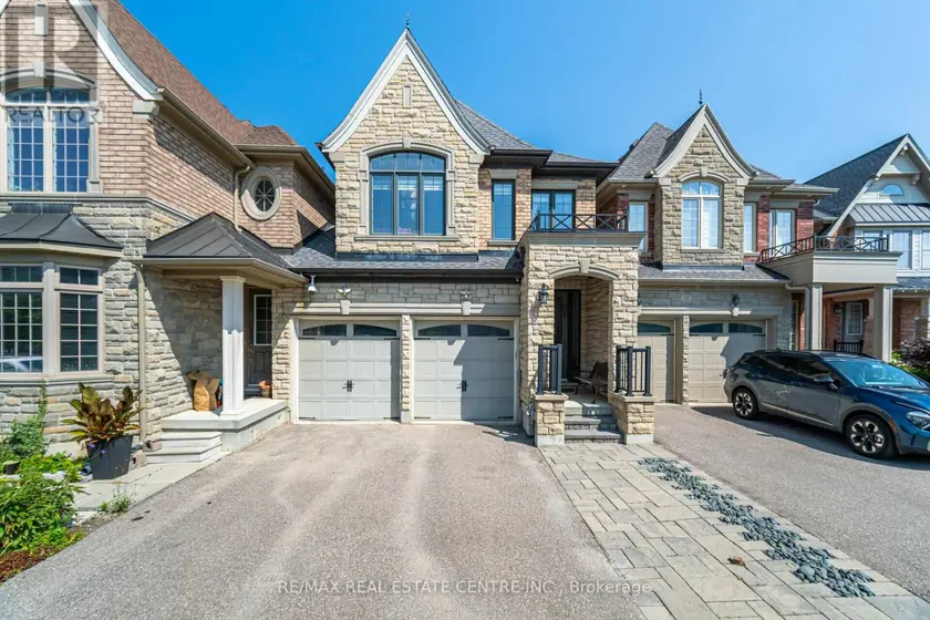 Townhouse at 34 ALEX CAMPBELL CRESCENT, King