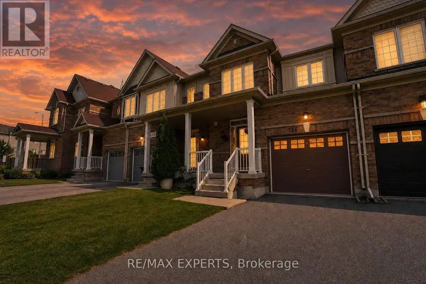 Townhouse at 136 MATTHEWSON AVENUE, Bradford West Gwillimbury