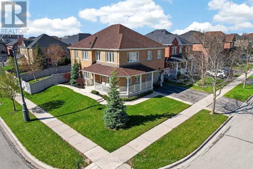Detached at 75 MCLARTY GATE, Aurora