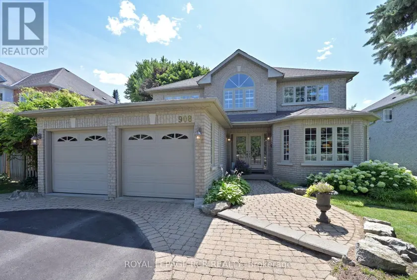 Detached at 908 SCHAEFFER OUTLOOK, Newmarket