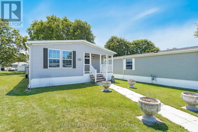 Detached at 37 HAWTHORNE DRIVE, Innisfil
