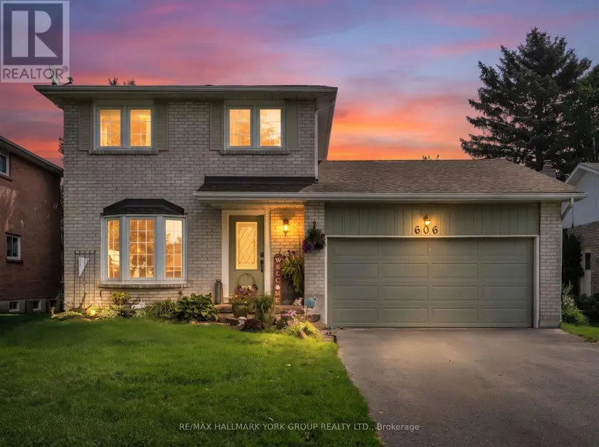 Detached at 606 HAINES ROAD, Newmarket