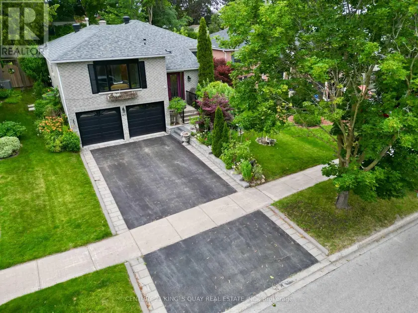 Detached at 40 STONEHILL BOULEVARD, East Gwillimbury