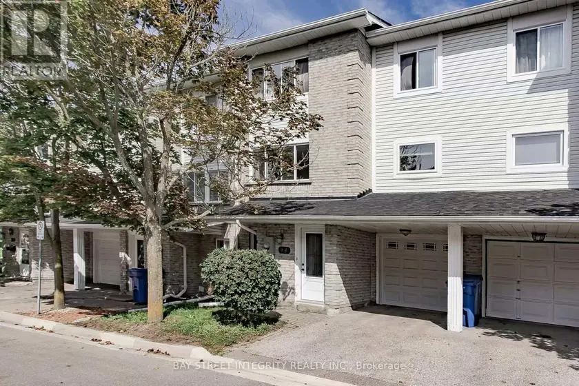 Townhouse at 94 WILLIAM CURTIS CIRCLE, Newmarket