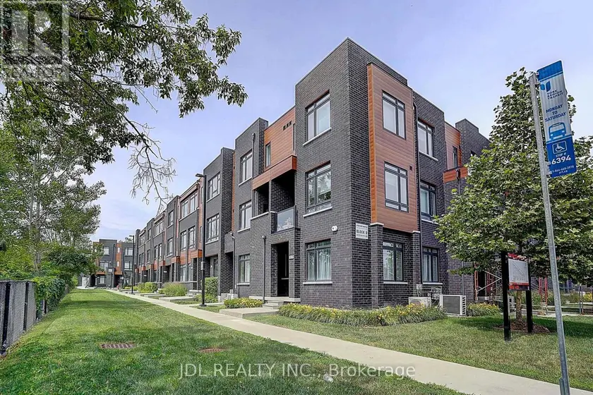 Townhouse at 119 - 370 D RED MAPLE ROAD, Richmond Hill