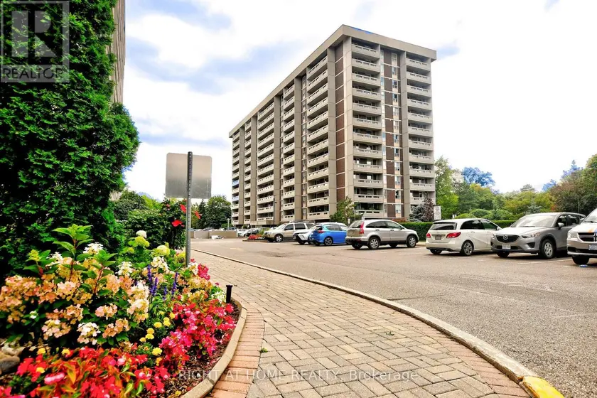Apartment at 806 - 60 INVERLOCHY BOULEVARD, Markham