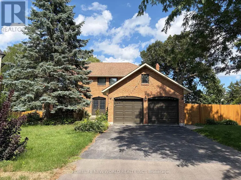 Detached at 23 LACEY COURT, Aurora