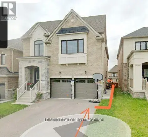 Detached at BSMT - 7 PEAR BLOSSOM WAY, East Gwillimbury