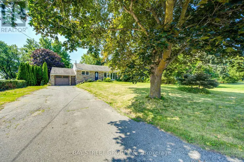 Detached at 1421 OLD GREEN LANE E, East Gwillimbury
