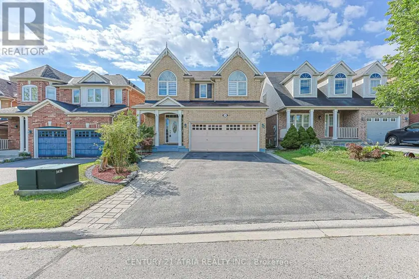 Detached at 338 CARLISSA RUN, Newmarket