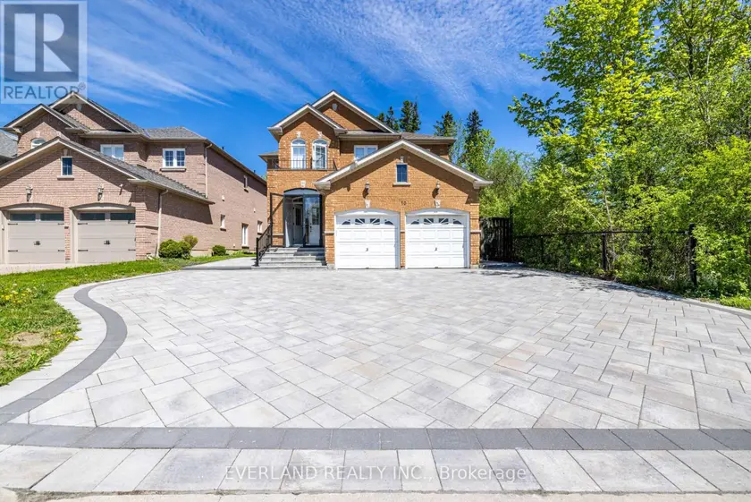 Detached at 10 MEGARRY COURT, Richmond Hill