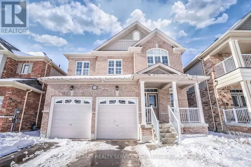 Detached at 484 GREENWOOD DRIVE, Essa