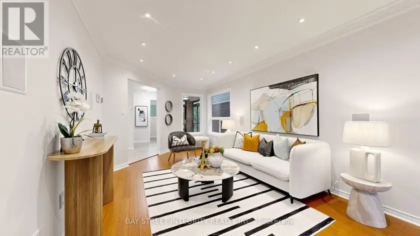 Detached at 41 JONATHAN GATE, Vaughan