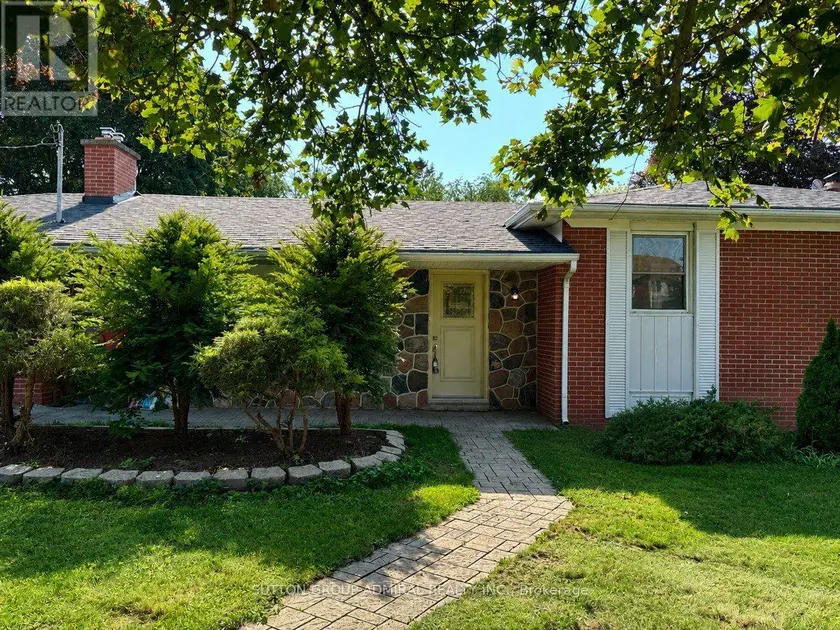 Detached at MAIN FLOOR - 86 HAMILTON DRIVE, Newmarket