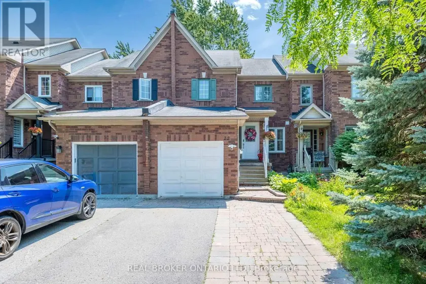 Townhouse at 22 OCTOBER LANE, Aurora