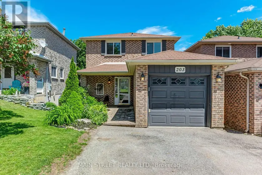 Detached at 203 COLBORNE STREET, Bradford West Gwillimbury