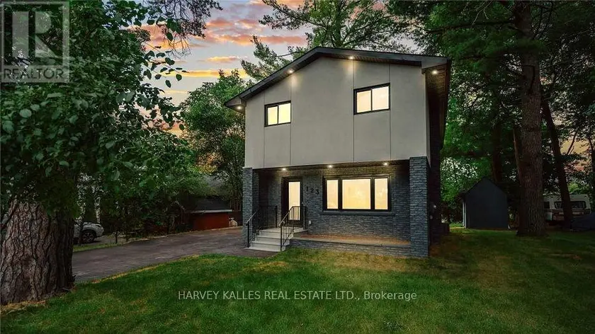 Detached at 123 SAND ROAD, East Gwillimbury