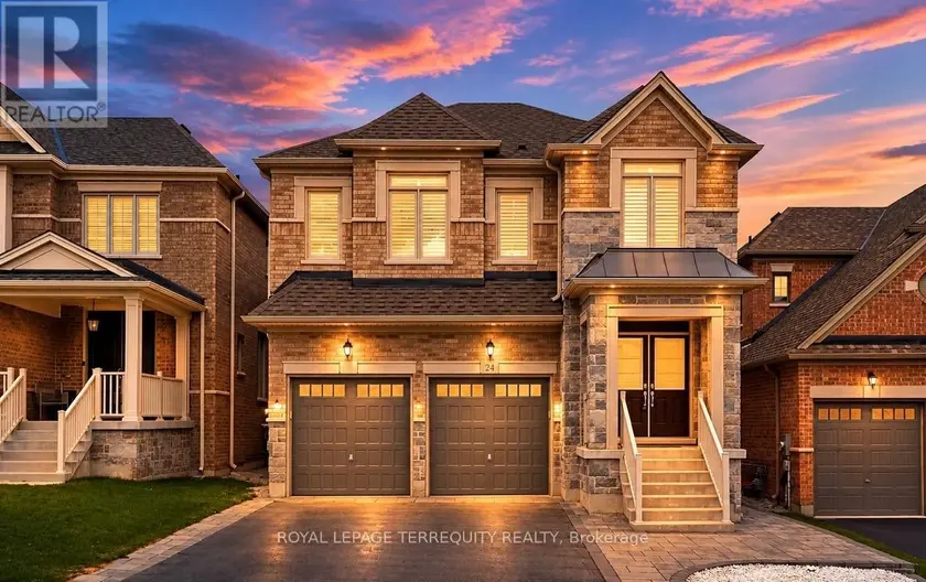 Detached at 24 HYDRANGEA HOLLOW, East Gwillimbury