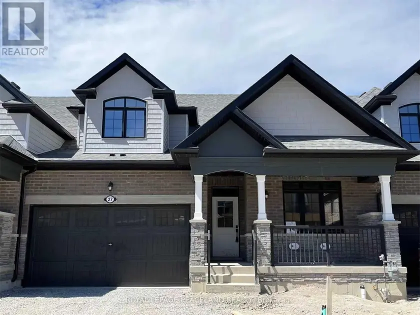 Townhouse at 27 BALLINGER WAY, Uxbridge