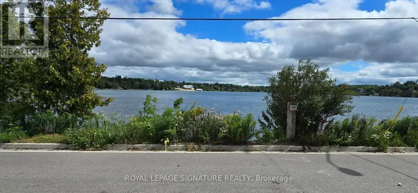 Multiplex at 3 - 5749 LAKESHORE ROAD, Whitchurch-Stouffville