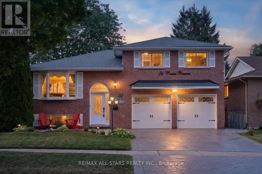 Detached at 31 CROWN CRESCENT, Bradford West Gwillimbury