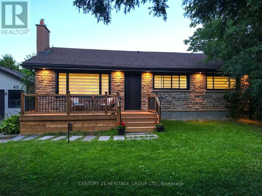 Detached at 45 WILLIAM STREET, King