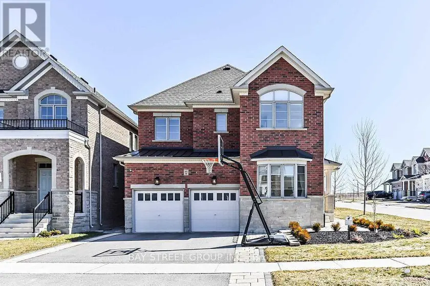 Detached at 44 CLARA MAY AVENUE, East Gwillimbury