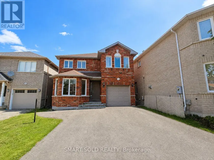 Detached at 52 ROYALPARK WAY, Vaughan