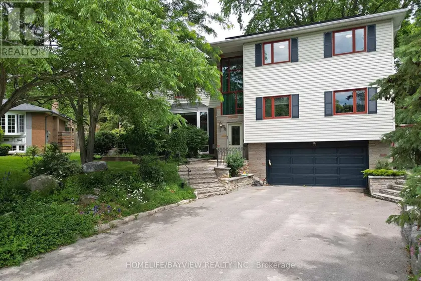 Detached at 38 CHRISTMAN COURT, Markham
