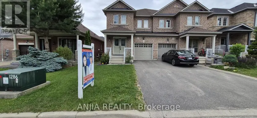 Semi-Detached/Link at 29 BUTTERWOOD LANE, Whitchurch-Stouffville