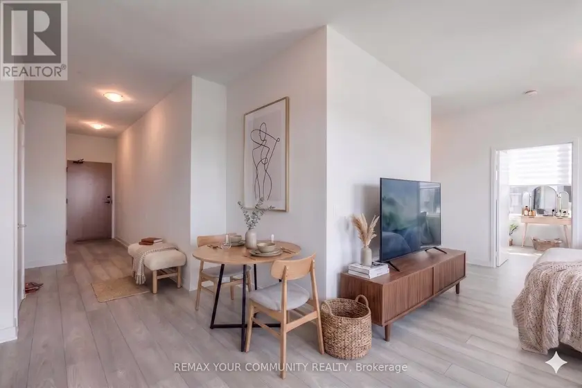 Apartment at 3301 - 2920 HIGHWAY 7 ROAD, Vaughan