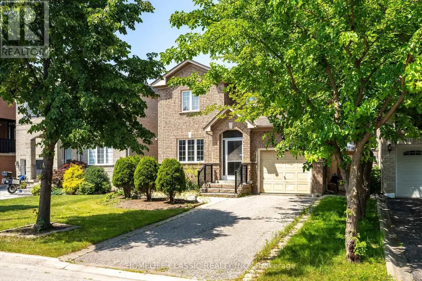 Detached at 44 WILDBERRY CRESCENT, Vaughan