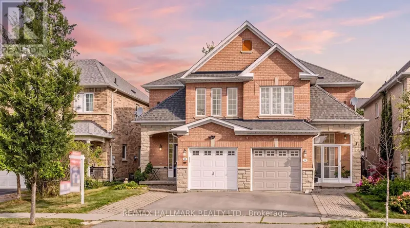 Semi-Detached/Link at 40 IDYLLWOOD AVENUE, Richmond Hill