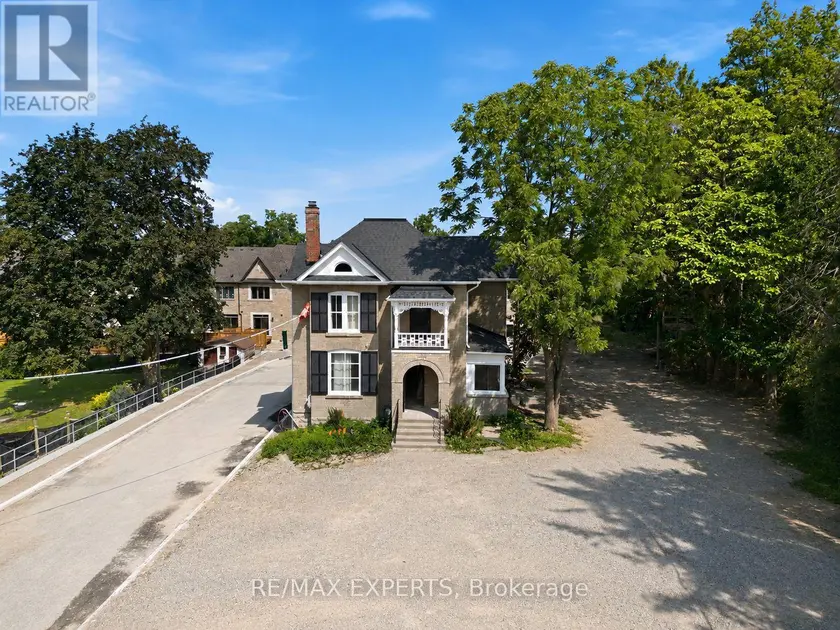 Detached at 66 MAIN STREET, King