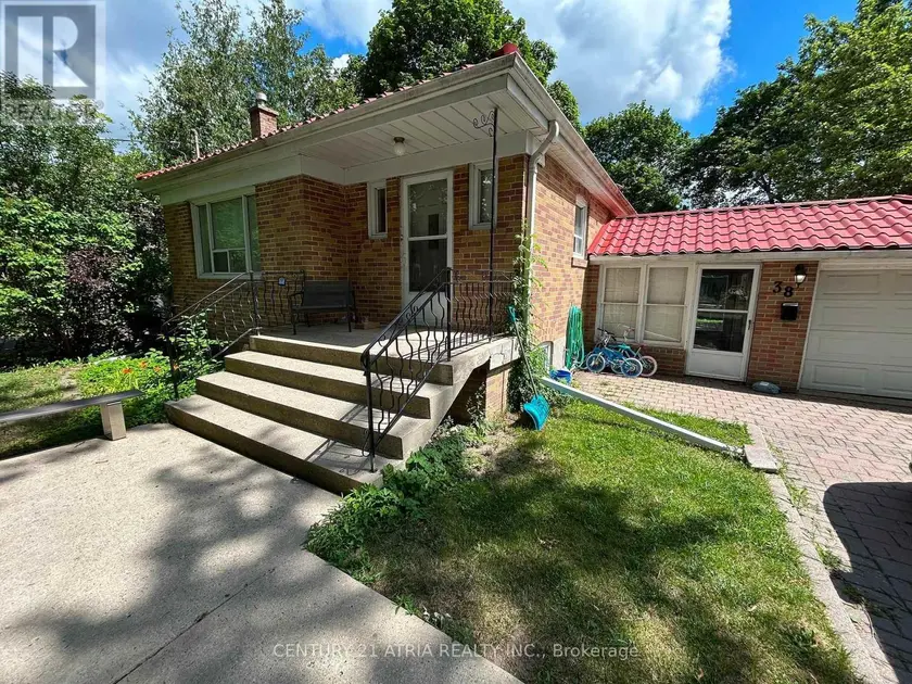 Detached at MAIN - 38 HARDING BOULEVARD, Richmond Hill