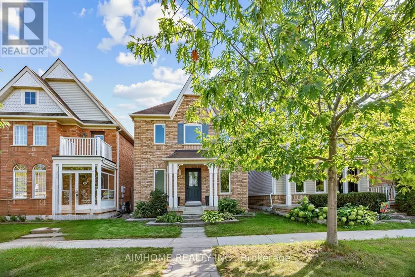 Detached at 23 BRUCE CREEK DRIVE, Markham