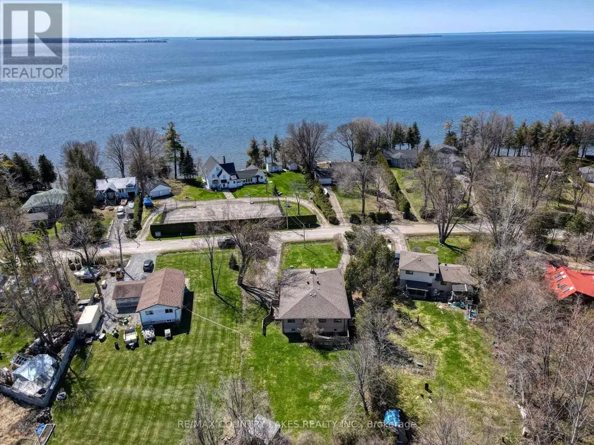 Multiplex at 25035/7 MAPLE BEACH ROAD, Brock