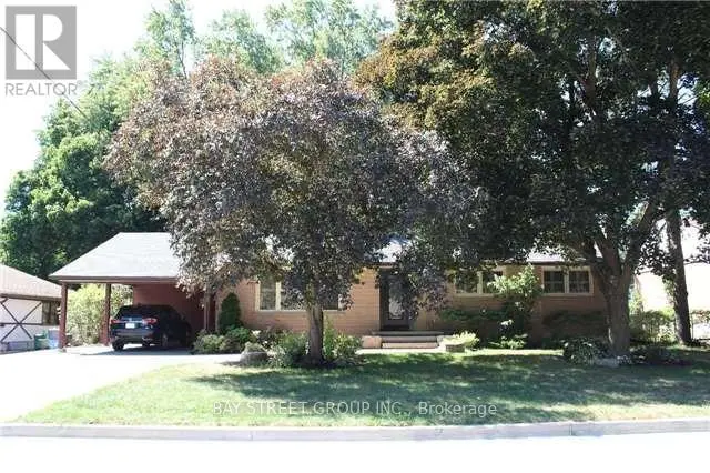 Detached at 308 MAPLE STREET, Newmarket