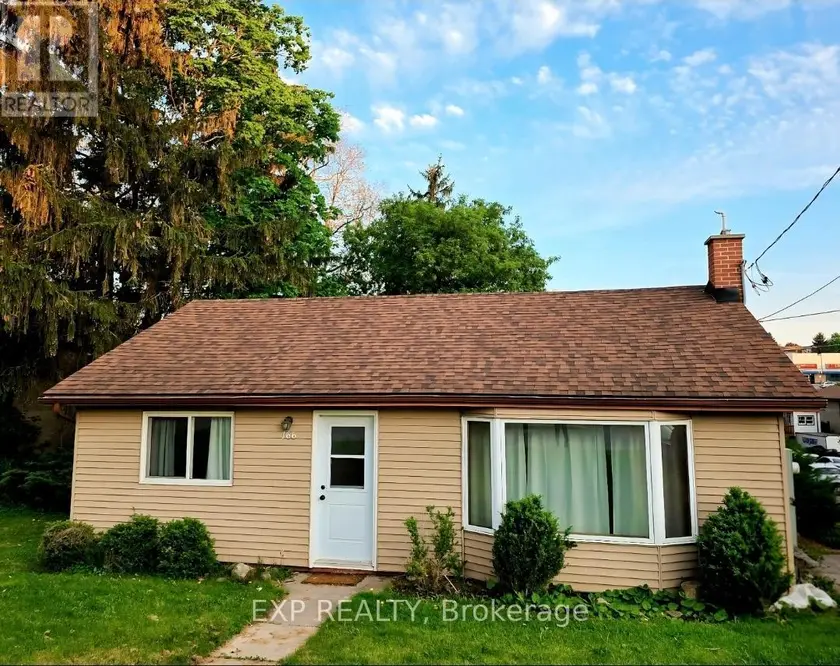 Detached at 166 JOHN STREET W, Bradford West Gwillimbury