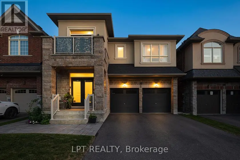 Detached at 33 MONDIAL CRESCENT, East Gwillimbury