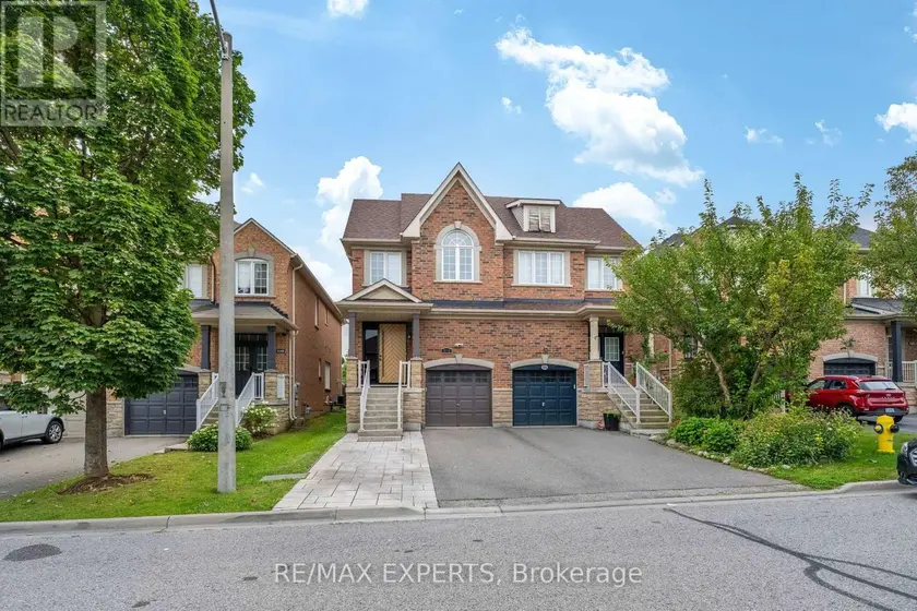 Semi-Detached/Link at 108 WESTOLIVIA TRAIL, Vaughan