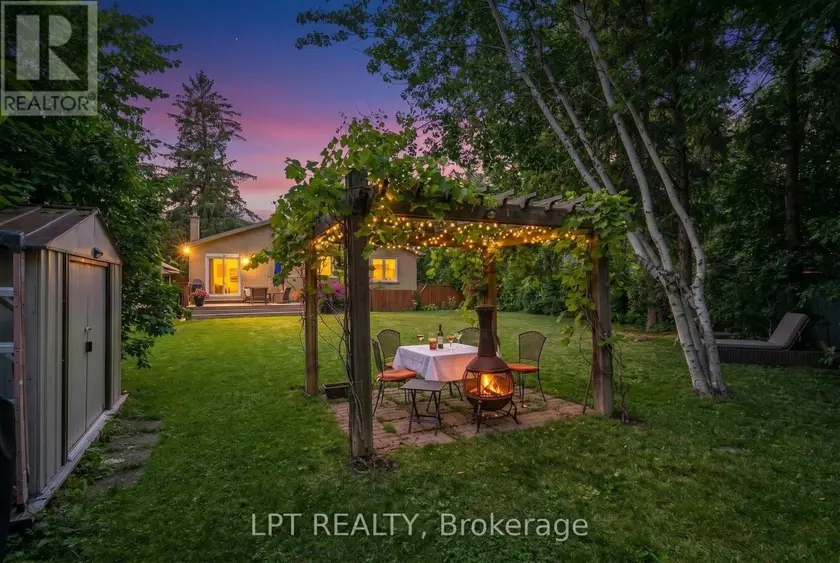 Detached at 31 PATRICK DRIVE, Aurora
